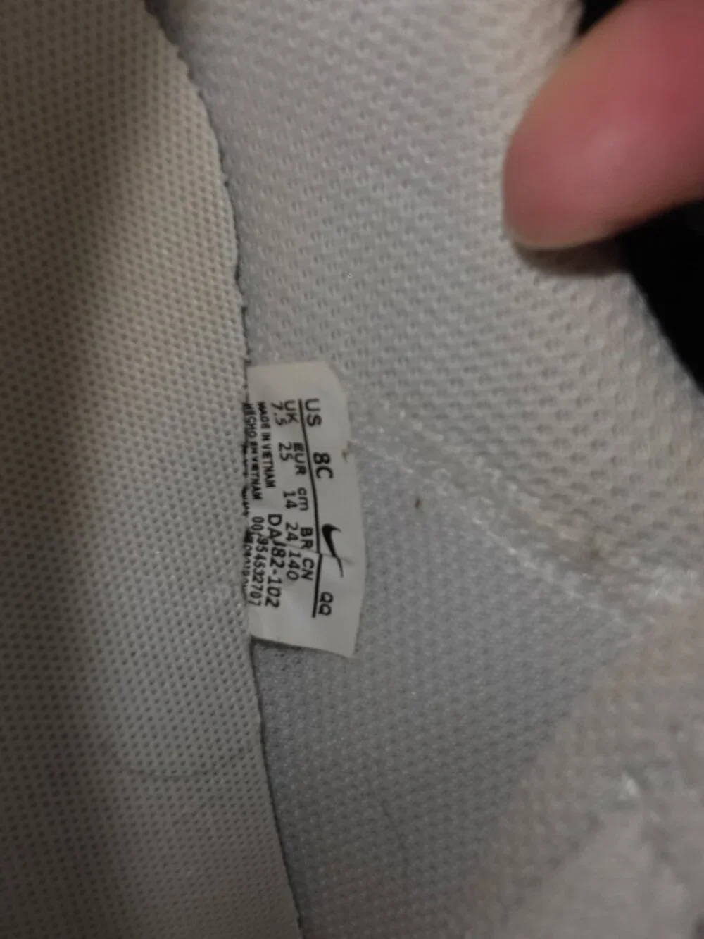 Nike Court Legacy size 8c